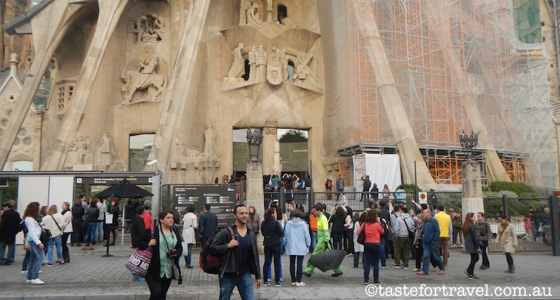 Tourists in front of Sagrada Familia